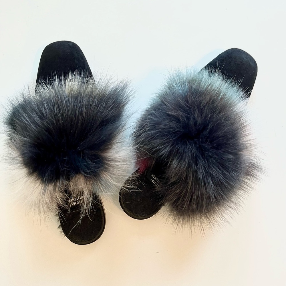 BLACK SUEDE STUART WEITZMAN SLIDES MULES LOAFERS WITH REAL FUR